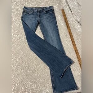 Express Stella Women's Low Rise Medium Blue Bootcut Jeans. Size 4r